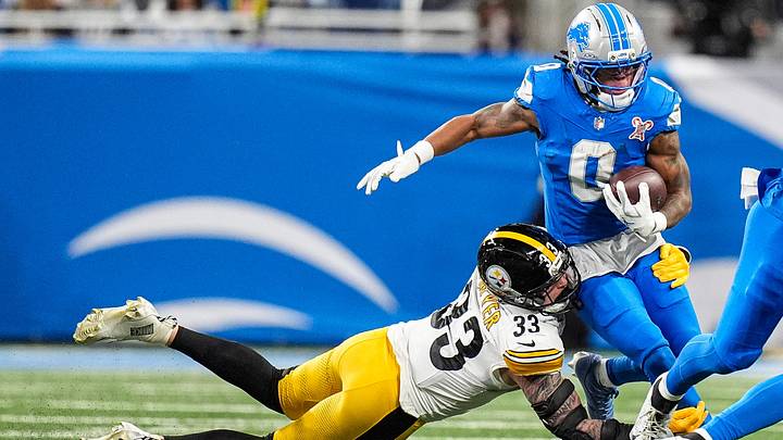 Lions running back Jahmyr Gibbs signed a new contract on Thursday Lions running back Jahmyr Gibbs signed a new contract on Thursday
