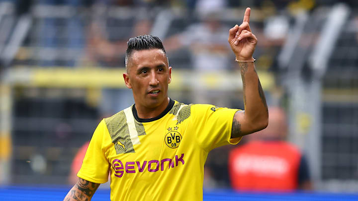 Lucas Barrios spielte zwischen 2009 und 2012 für den BVB und erzielte 39 Tore. Nun hat der Angreifer seine Laufbahn beendet.