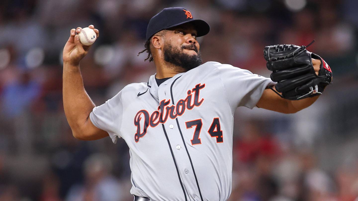 3 relievers the Yankees could trade for to fix their disastrous bullpen