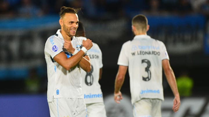 Braithwaite deve retornar ao time titular