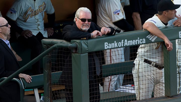 Brian Sabean intentará ayudar a los Yankees a ganar la Serie Mundial como hizo con los Gigantes