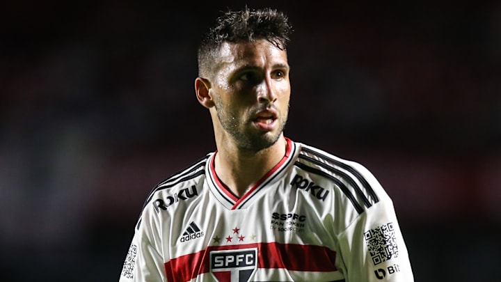 Artilheiro do Brasileirão, Calleri pode aprontar novamente neste final de semana.