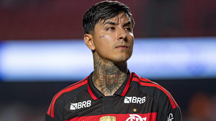Erick Pulgar será punido pela diretoria do Flamengo após expulsão