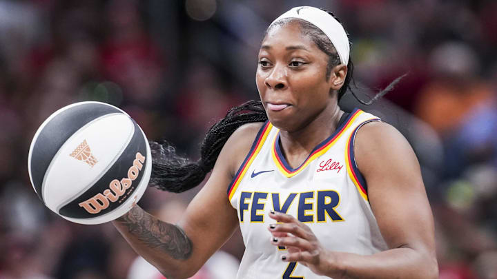 Jun 3, 2025; Indianapolis, Indiana, USA; Indiana Fever guard Aari McDonald (2) takes the ball to the basket during a game between the Indiana Fever and the Washington Mystics at Gainbridge Fieldhouse in Indianapolis. Mandatory Credit:  Grace Smth- INDIANAPOLIS STAR-Imagn Images