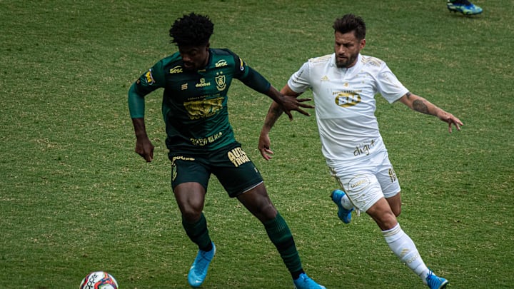 Raposa e Coelho protagonizam o primeiro clássico do trio da capital em 2022