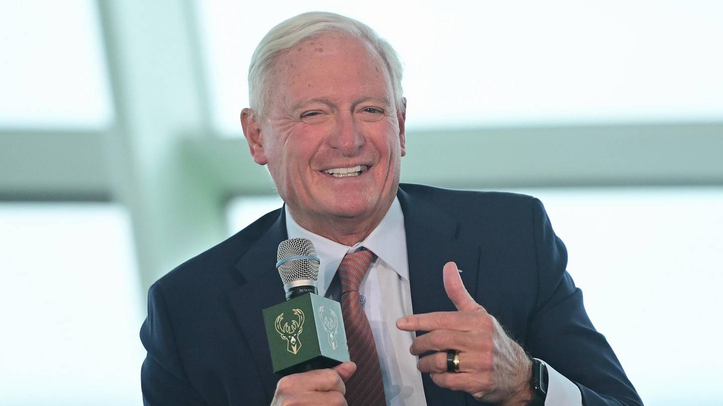 Myles Garrett trade proves Jimmy Haslam isn't afraid to move Giannis for the right price