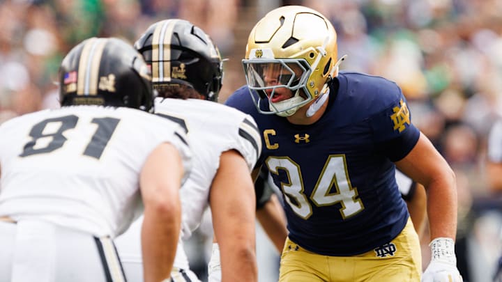 Notre Dame linebacker Drayk Bowen (34) lines up during the first half of a NCAA football game against Purdue at Notre Dame Stadium on Saturday, Sept. 20, 2025, in South Bend.