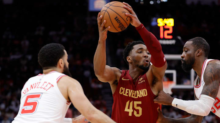 Cleveland Cavaliers v Houston Rockets