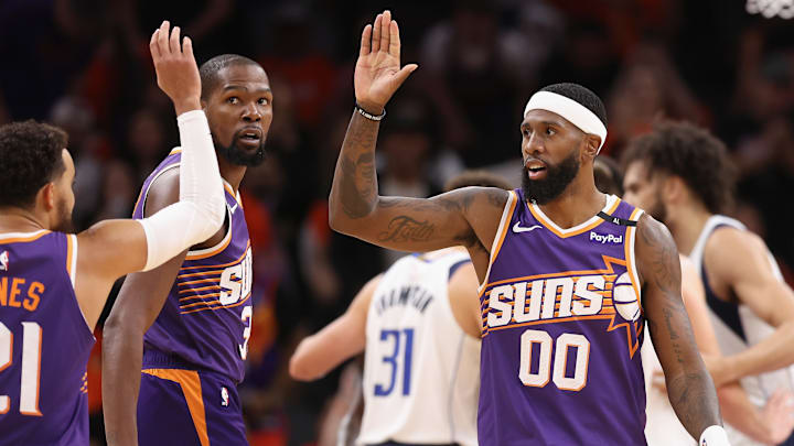 Dallas Mavericks v Phoenix Suns