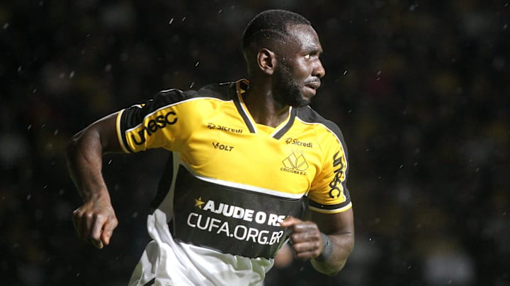 Bolasie, destaque do Criciúma, está na mira de gigantes da Série A