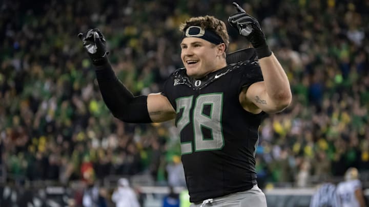 Oregon inside linebacker Bryce Boettcher dances to “Shout” as the No. 1 Oregon Ducks host the Washington Huskies Saturday, Nov. 30, 2024 at Autzen Stadium in Eugene, Ore.
