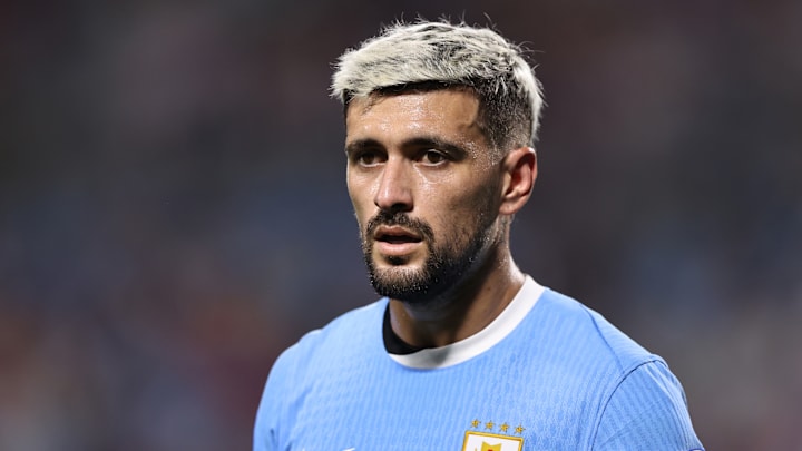 Arrascaeta é um dos principais jogadores estrangeiros atuando no Brasil. 