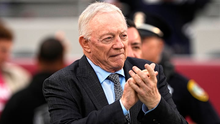Dallas Cowboys v San Francisco 49ers