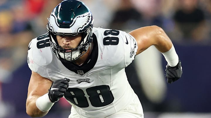 Philadelphia Eagles v New England Patriots