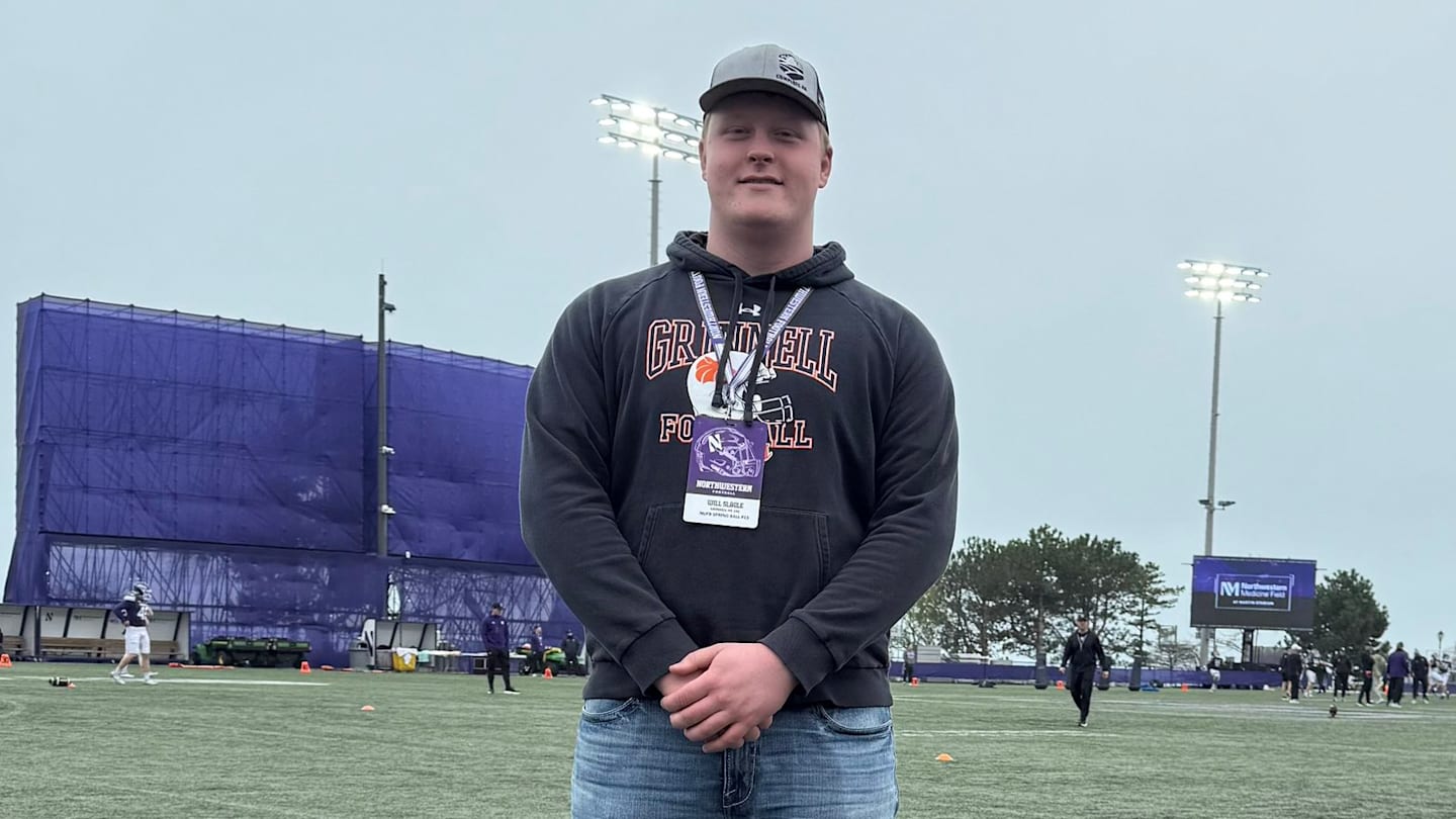 Top Iowa High School Football Prospect Recommits To Iowa State