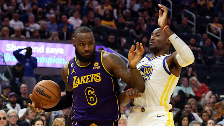 Los Angeles Lakers v Golden State Warriors