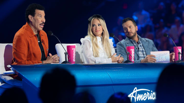 AMERICAN IDOL Ð Ò817 (Disney Night #1)Ó - ÒDisney NightÓ celebrates MotherÕs Day with special guest Lin-Manuel Miranda. The Top 7 travel to Disneyland Resort and light up the stage with Disney classics as America votes live for the five moving forward in the competition. SUNDAY, MAY 11 (8:00-10:01 p.m. EDT/7:00-9:01 p.m. CDT/6:00-8:01 p.m. MDT/5:00-7:01 p.m. PDT), on ABC. (Disney/Christopher Willard)
LIONEL RICHIE, CARRIE UNDERWOOD, LUKE BRYAN