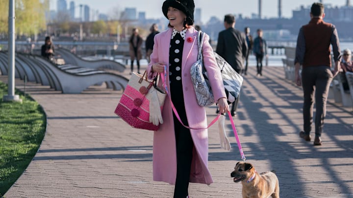 “A Fitting Finale” – When an unlikable fashion photographer is murdered in the middle of a fashion show, Elsbeth and the team suspect the killer to be either the photographer’s college ex – and leading model of the show, Nadine (Laura Benanti) – or her jealous husband. Meanwhile, Elsbeth’s role at the precinct is thrown into question, on the first season finale of the CBS Original series ELSBETH, Thursday, May 23 (9:00-10:00 PM, ET/PT) on the CBS Television Network, and streaming on Paramount+