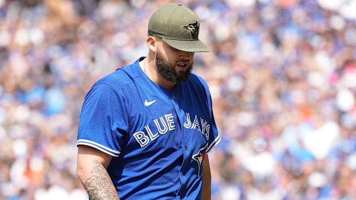 May 20, 2023; Toronto, Ontario, CAN; Toronto Blue Jays starting pitcher Alek Manoah (6) walks