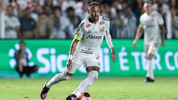 Neymar pode ser titular em Novo Horizonte