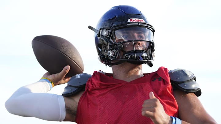 Chandler quarterback Dylan Raiola