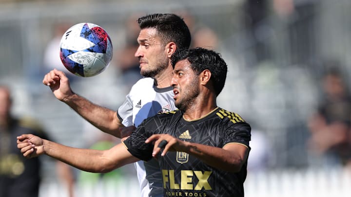 Jesus Jimenez, Carlos Vela