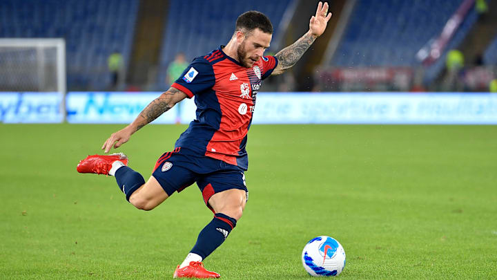 Nahitan Nández .. Nahitan Nández ..