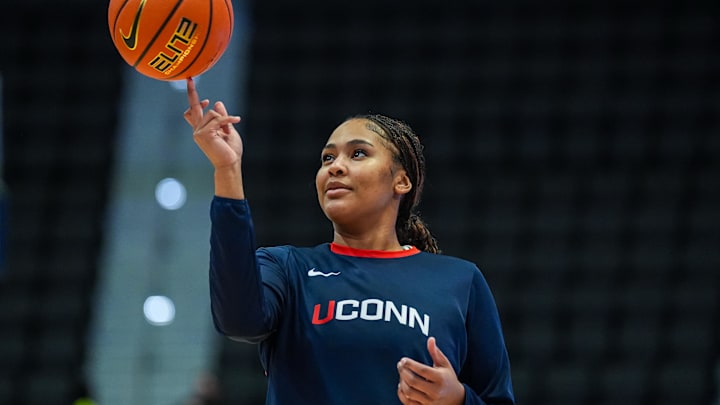 Jan 7, 2026; Hartford, Connecticut, USA; UConn Huskies forward Sarah Strong (21) warms up before the start of the game against the St. John's Red Storm at PeoplesBank Arena. Mandatory Credit: David Butler II-Imagn Images