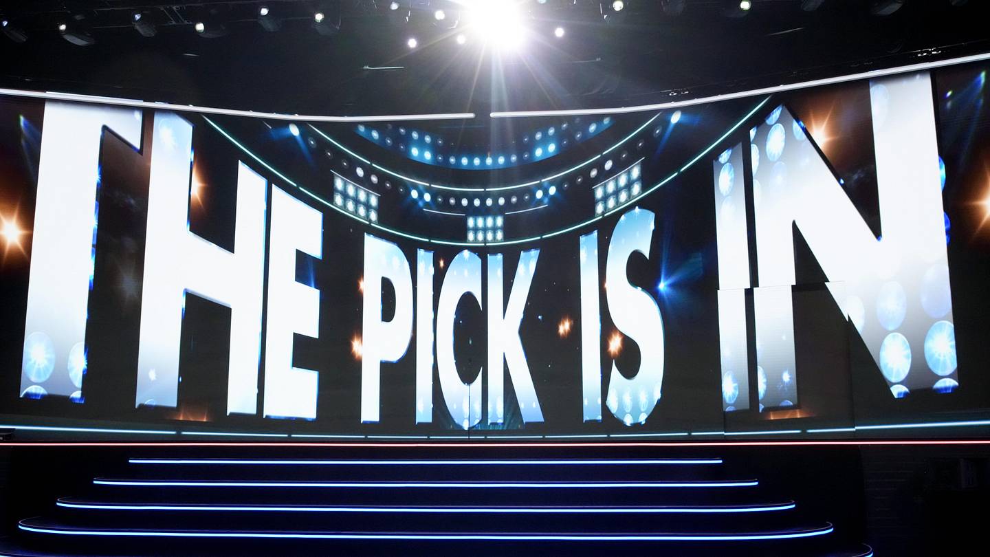 The Blues land hulking center with the 15th pick in latest mock draft
