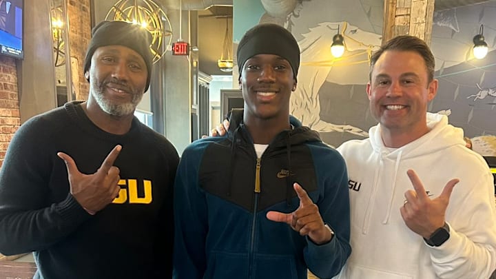 LSU Tigers football recruit Davion Jones
