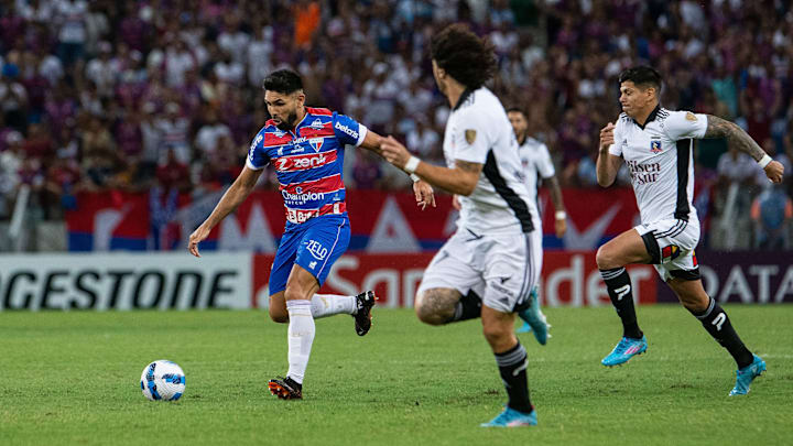 Colo-Colo e Fortaleza disputam vaga nas oitavas de final da Libertadores. Saiba tudo sobre o jogo. 