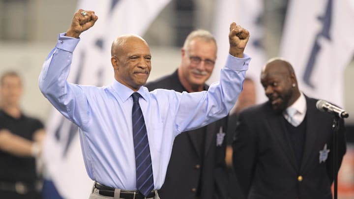 Dallas Cowboys ring of honoree Drew Pearson celebrates during a halftime ceremony against the Seattle Seahawks.