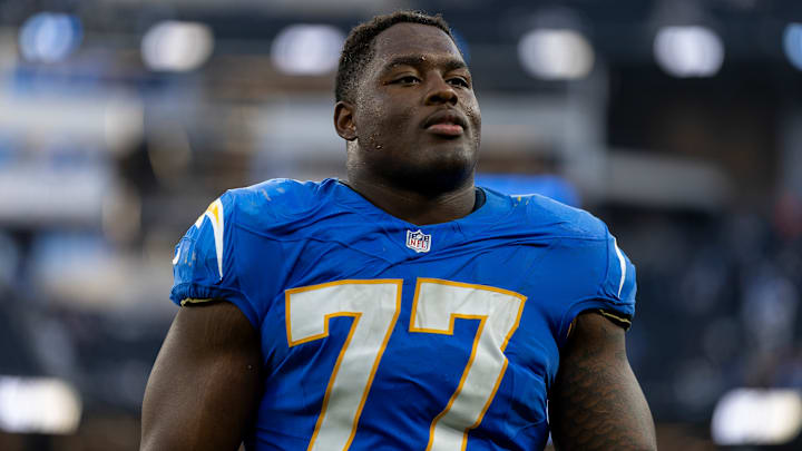 Tennessee Titans v Los Angeles Chargers