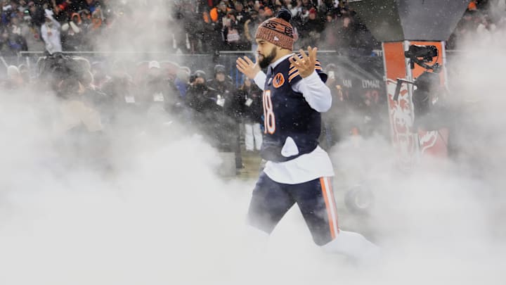 Caleb Williams and the Bears are tied for the 15th-best odds to win Super Bowl 61.