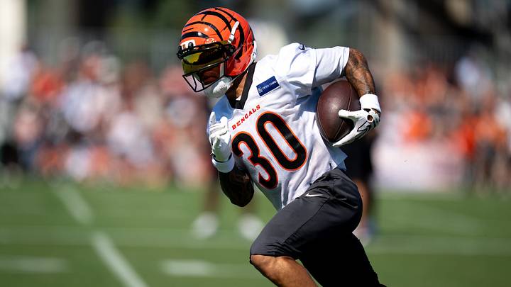 Cincinnati Bengals halfback Chase Brown (30) runs with the ball during the Cincinnati Bengals Training Camp 2026 Cincinnati Bengals halfback Chase Brown (30) runs with the ball during the Cincinnati Bengals Training Camp 2026