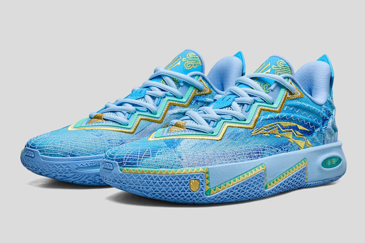 kyrie irving shoes dicks