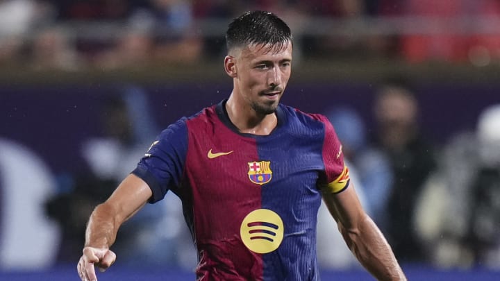 Clément Lenglet pourrait partir cet été. Clément Lenglet pourrait partir cet été.