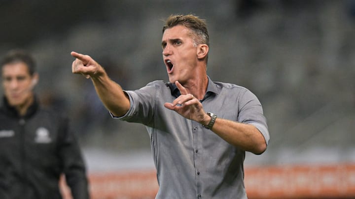 Vagner Mancini é o atual comandante do América-MG