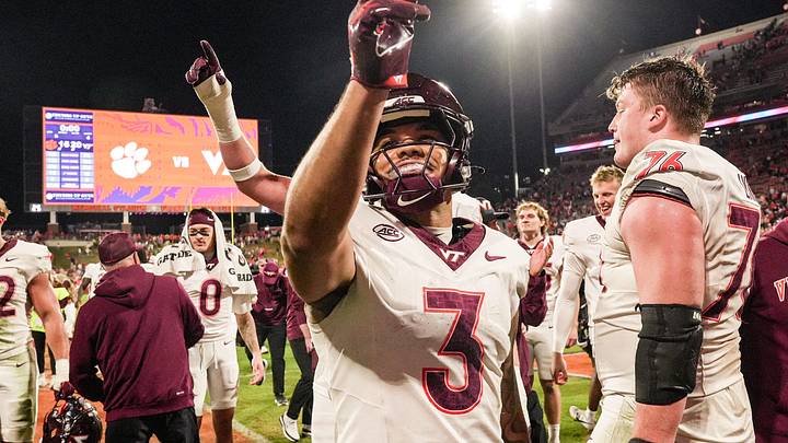 Virginia Tech wide receiver Que'Sean Brown (3) celebrates a 20-16 Hokies win over Clemson after the game at Memorial Stadium on Saturday, October 24, 2026. Virginia Tech wide receiver Que'Sean Brown (3) celebrates a 20-16 Hokies win over Clemson after the game at Memorial Stadium on Saturday, October 24, 2026.