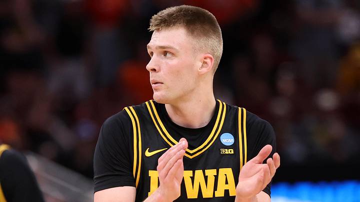 Mar 28, 2026; Houston, TX, USA; Iowa Hawkeyes guard Bennett Stirtz (14) reacts in the first half against the Illinois Fighting Illini during an Elite Eight game of the South Regional of the men's 2026 NCAA Tournament at Toyota Center. Mandatory Credit: Troy Taormina-Imagn Images Mar 28, 2026; Houston, TX, USA; Iowa Hawkeyes guard Bennett Stirtz (14) reacts in the first half against the Illinois Fighting Illini during an Elite Eight game of the South Regional of the men's 2026 NCAA Tournament at Toyota Center. Mandatory Credit: Troy Taormina-Imagn Images