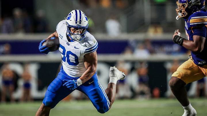 BYU RB Sione Moa against East Carolina BYU RB Sione Moa against East Carolina