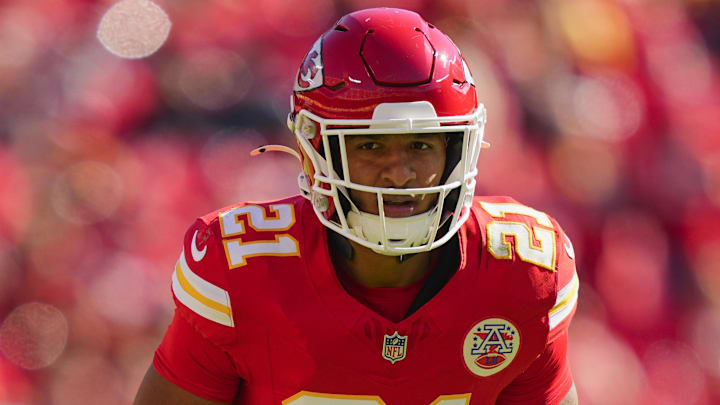 Oct 19, 2025; Kansas City, Missouri, USA; Kansas City Chiefs safety Jaden Hicks (21) defends during the second half against the Las Vegas Raiders at GEHA Field at Arrowhead Stadium. Mandatory Credit: Jay Biggerstaff-Imagn Images