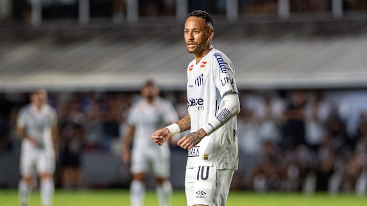 O Santos se prepara para o primeiro clássico com Neymar em campo
