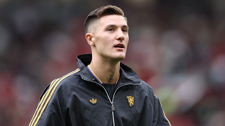 Huge expectations rest on Benjamin Šeško’s shoulders. 