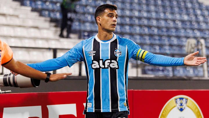 Tricolor tem dificuldades de articulação