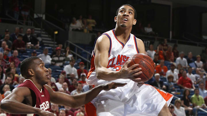 Mar, 8, 2007, Tampa, FL,  Clemson Tigers (3) Vernon Hamilton drives to the basket as Florida State Seminoles (25) Jason Rich defends in the first half of the first round of the ACC Tournament at the St. Pete Times Forum in Tampa, Florida. Mandatory Credit: Bob Donnan-Imagn Images Copyright © 2007 Bob Donnan