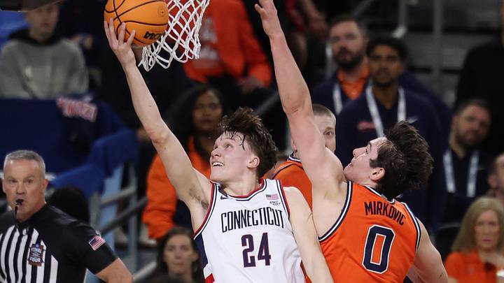 Illinois v UConn Illinois v UConn