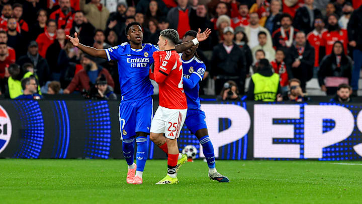 Vinicius Júnior visé par des insultes racistes. Vinicius Júnior visé par des insultes racistes.