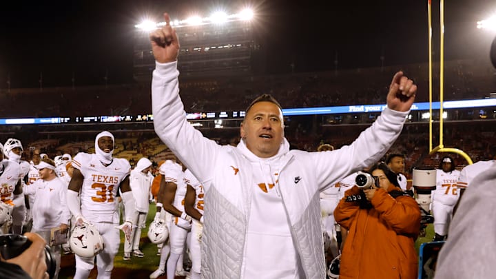 Steve Sarkisian, Texas v Iowa State