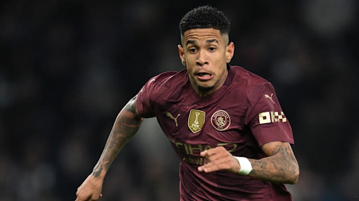 Manchester City atualiza situação de Savinho